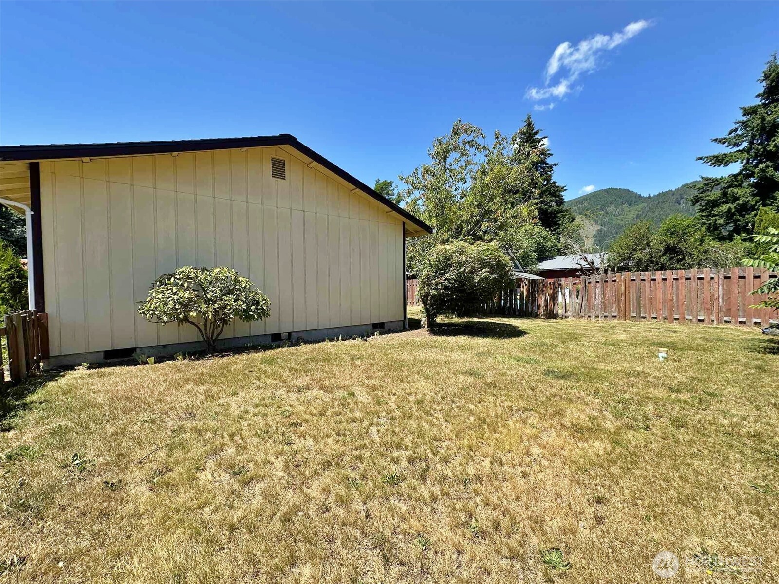 798 Division Avenue
