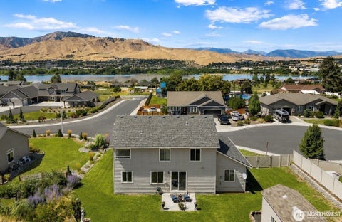 Photo of 3113 NW Delcon Court, East Wenatchee, WA 98802 (MLS # 2592944)