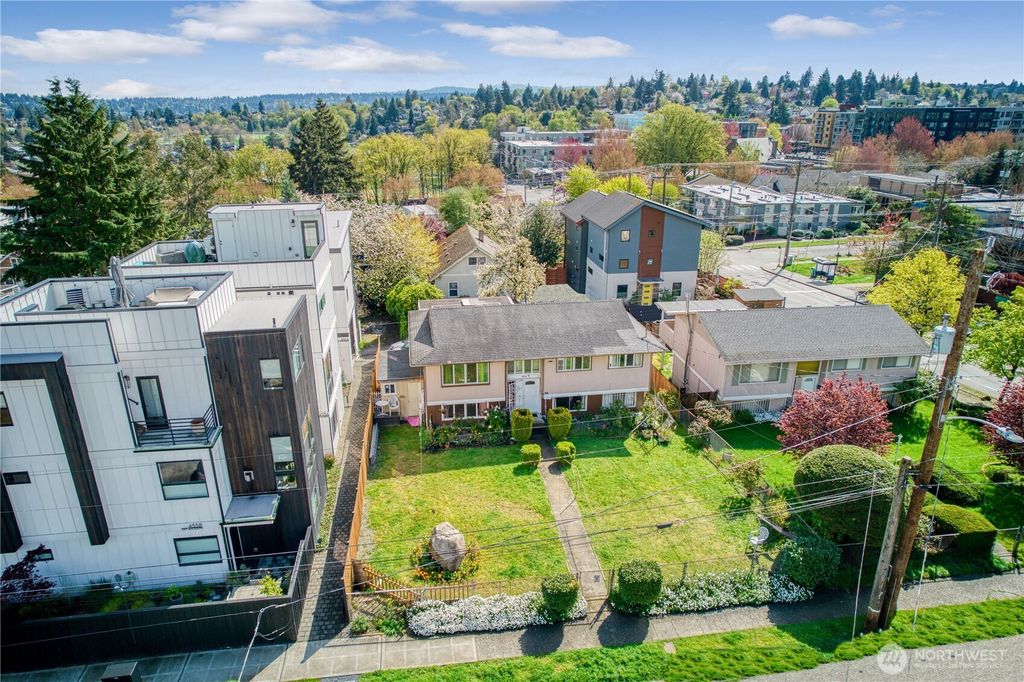 Photo of 4560 34th Avenue S, Seattle, WA 98118 (MLS # 2503551)