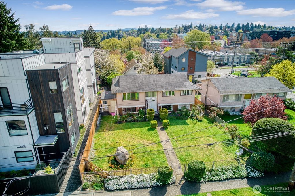 Photo of 4560 34th Avenue S, Seattle, WA 98118 (MLS # 2503551)
