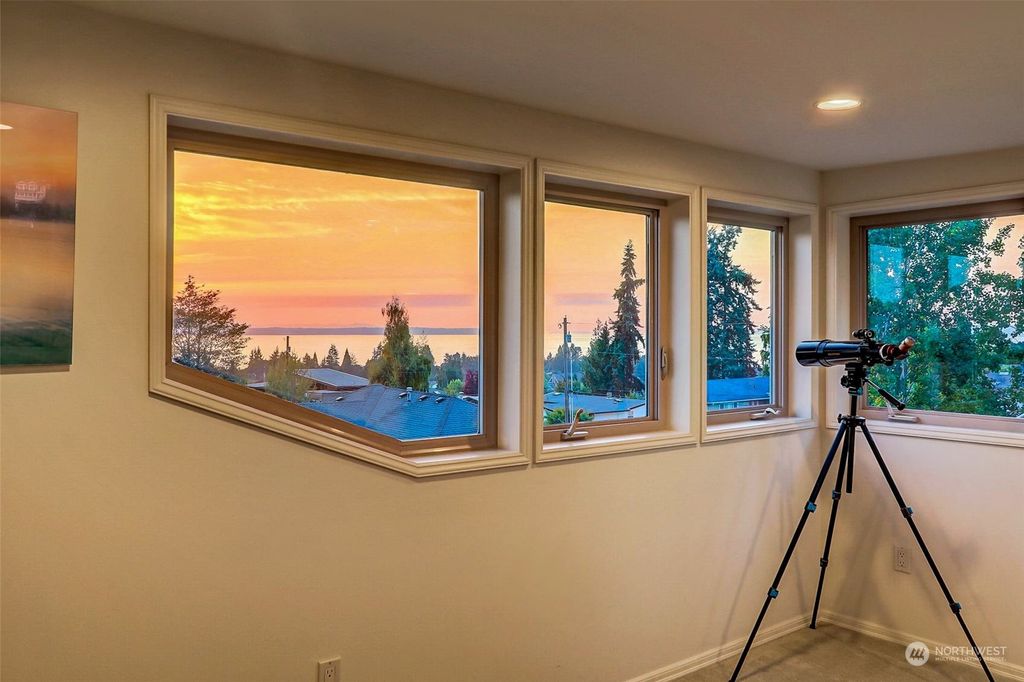 Photo of 505 10th Avenue N, Edmonds, WA 98020 (MLS # 2147466)