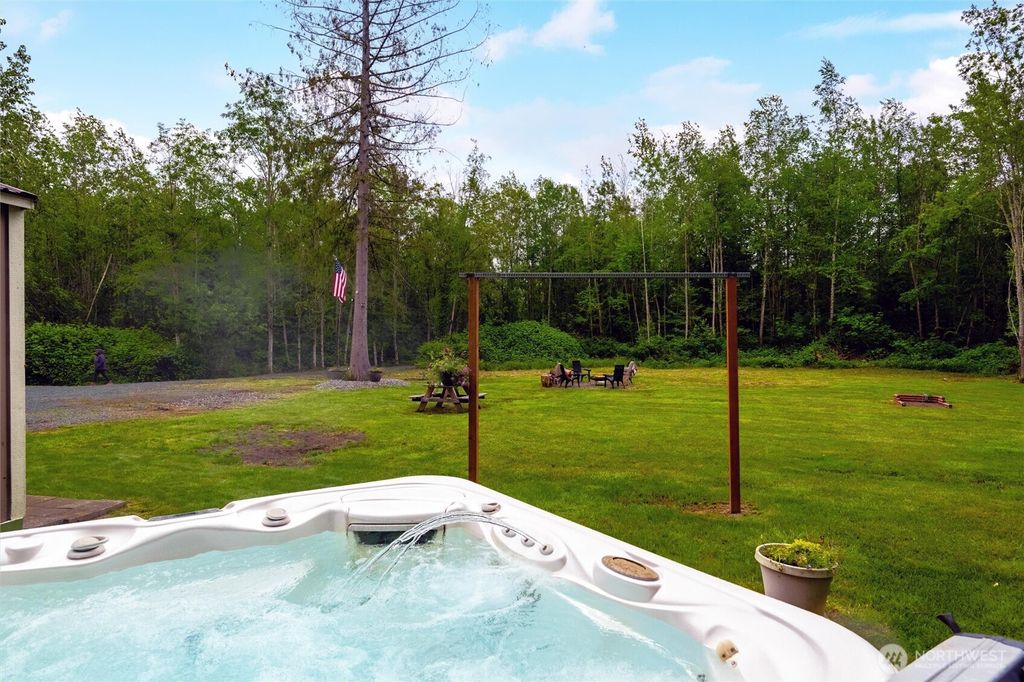 listing image 9365373554541566032