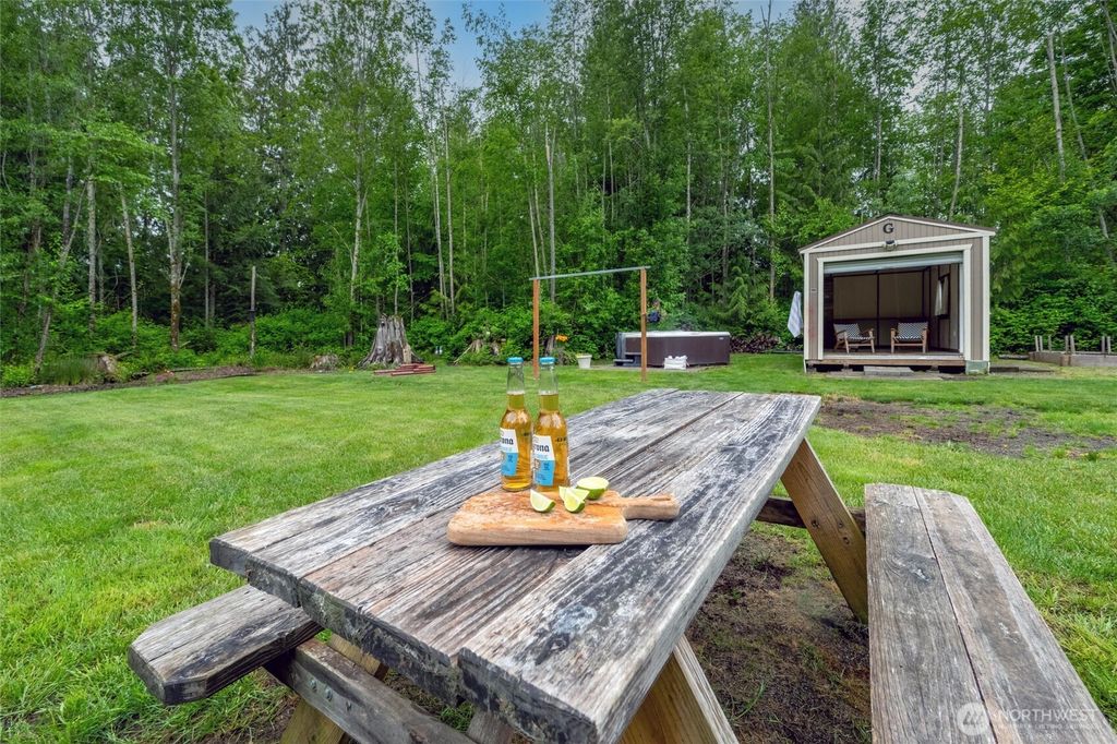 listing image 9369757505393634086