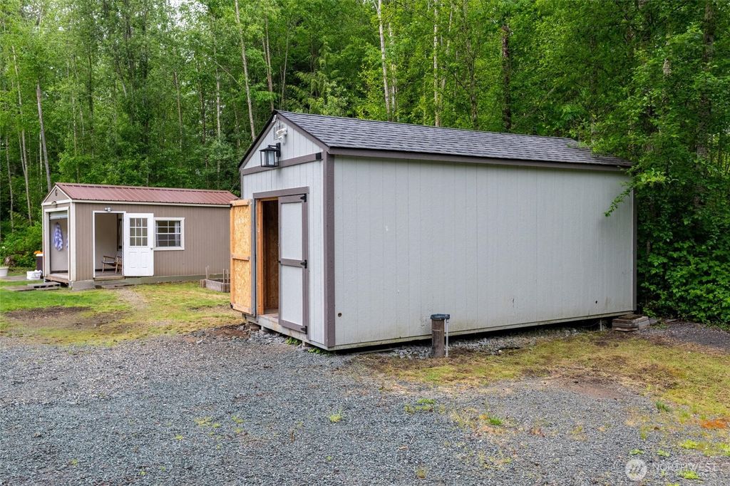 listing image 9361065038161975176