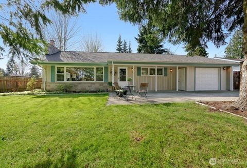 Photo of 10221 132nd Avenue NE, Kirkland, WA 98033 (MLS # 2458968)