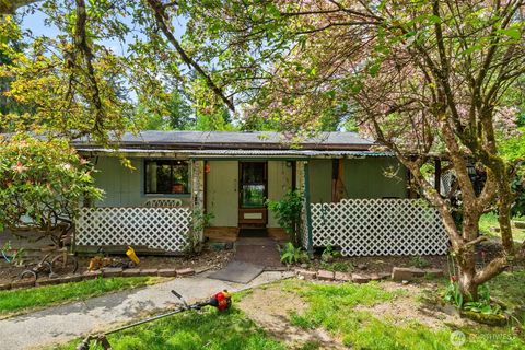 Photo of 4210 252nd Street Ct E, Spanaway, WA 98387 (MLS # 2521327)