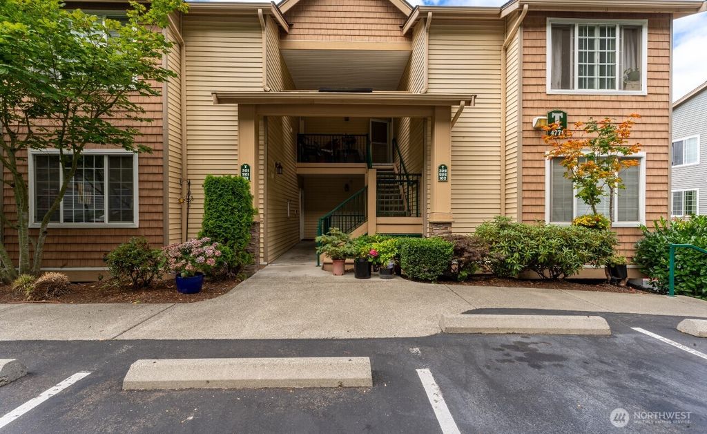 Photo of 4711 Morris Ave S, Renton, WA 98055 (MLS # 2354468)