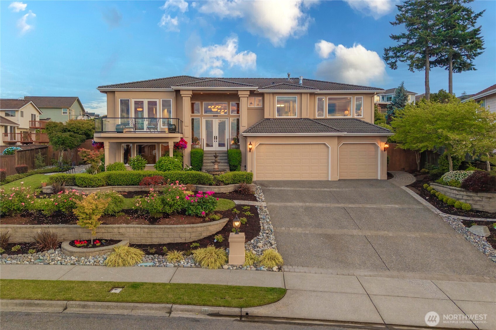 2014 Parkview Drive NE