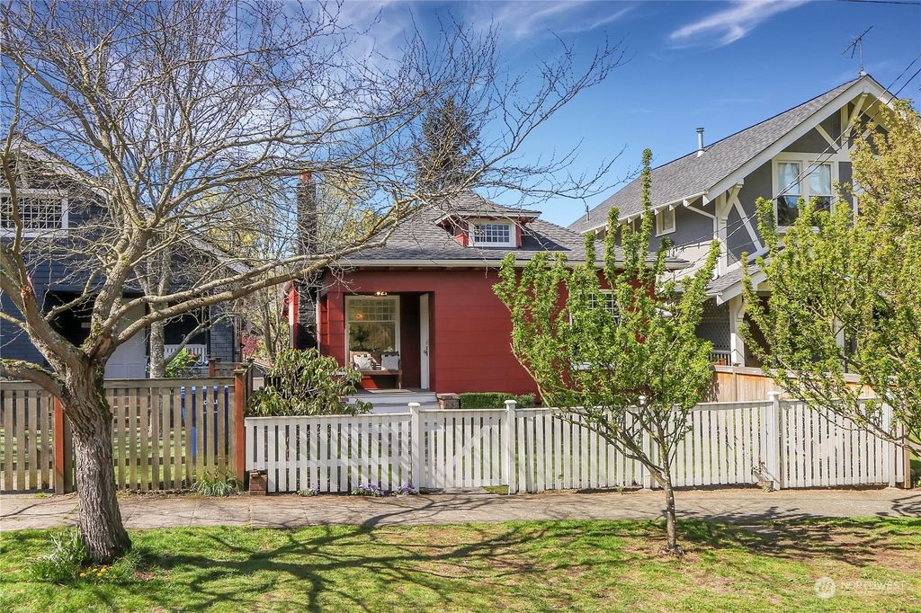 Photo of 2519 2nd Avenue W, Seattle, WA 98119 (MLS # 2218687)