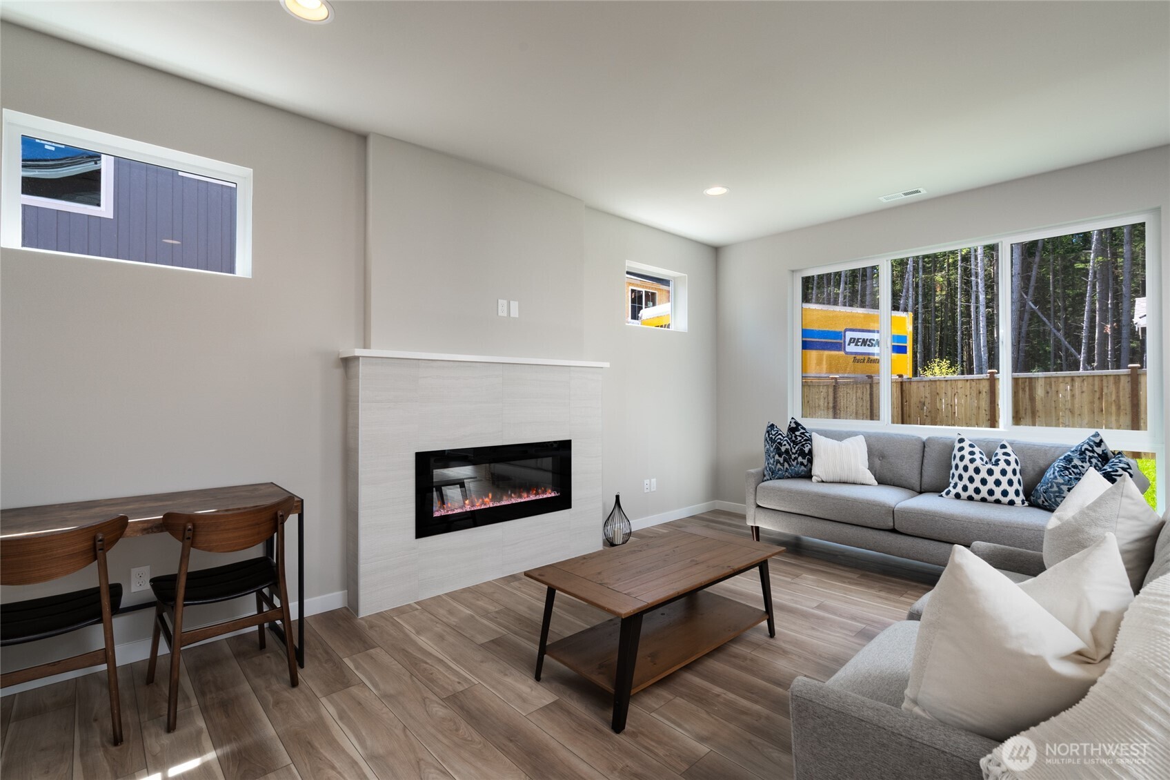 2439 SW Ridgeway Drive