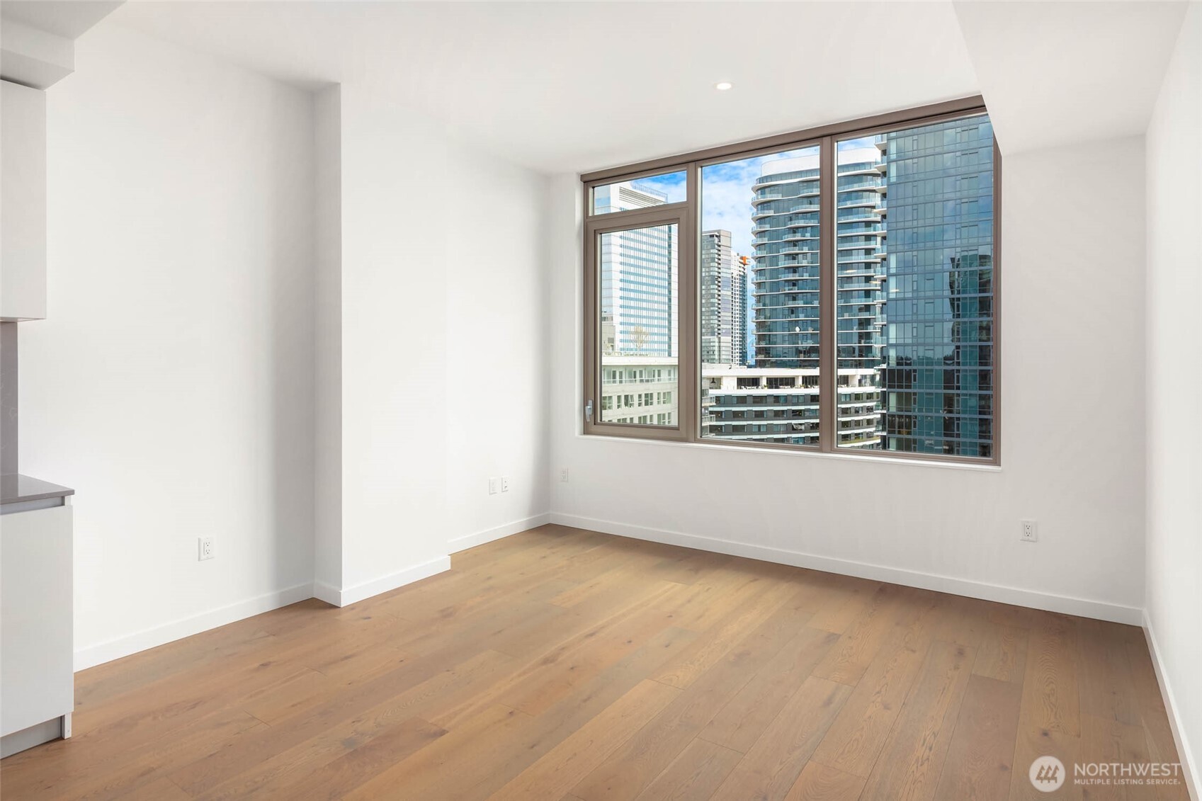 10232 NE 10th Street 911