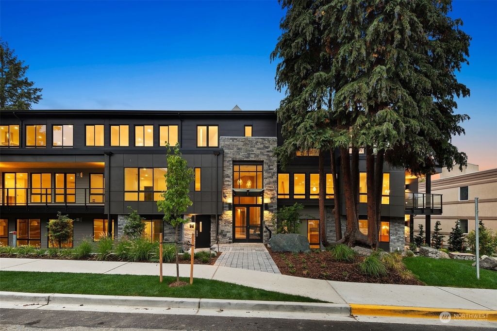 Photo of 317 5th Avenue #201, Kirkland, WA 98033 (MLS # 2186101)