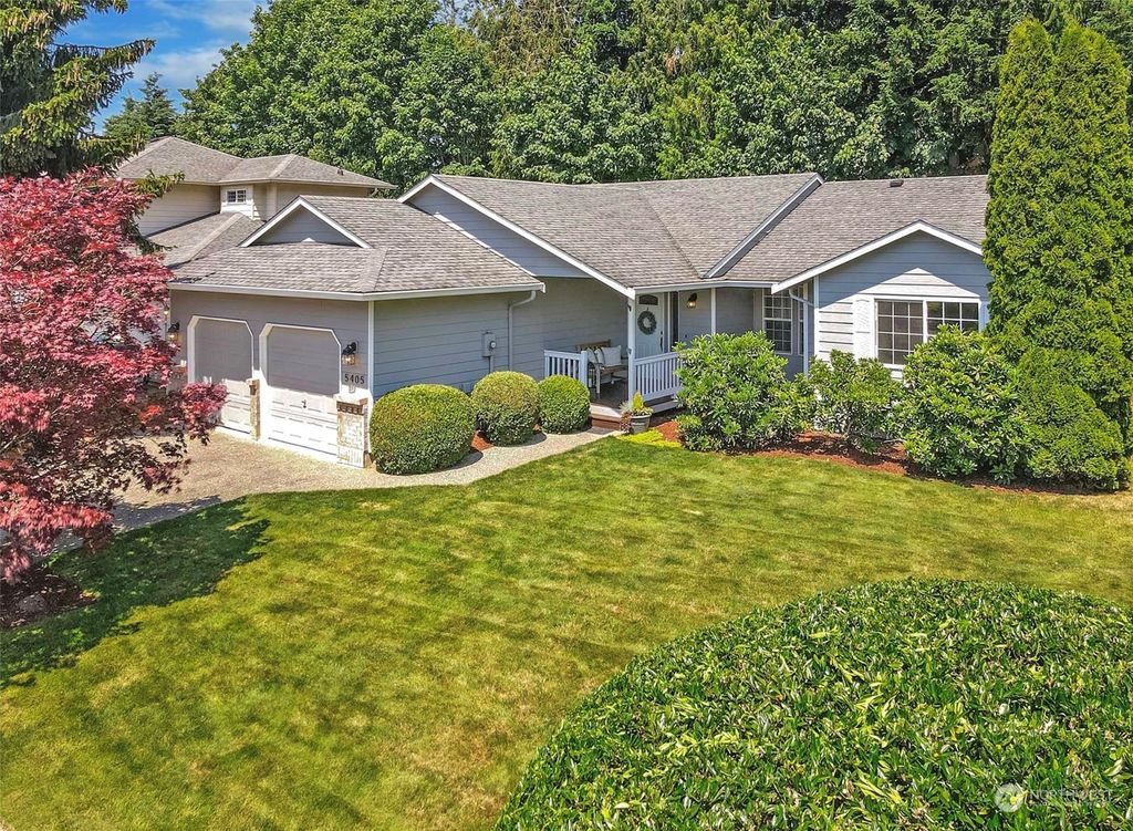 Photo of 5405 114th Place NE, Marysville, WA 98271 (MLS # 2131149)