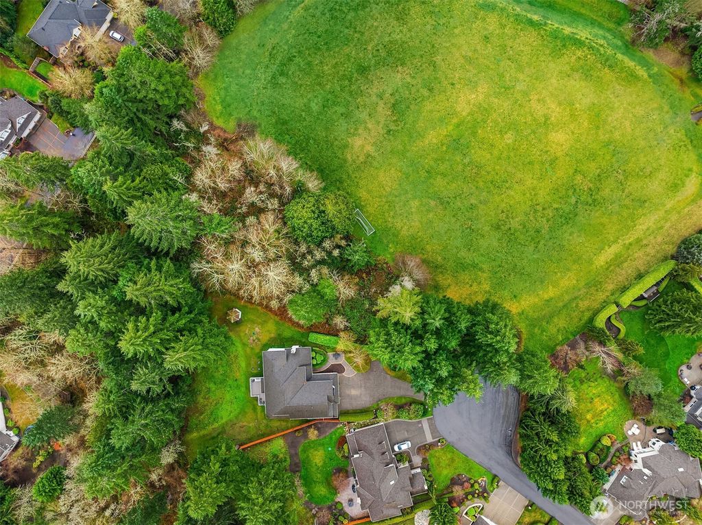 listing image 9360486976787884264