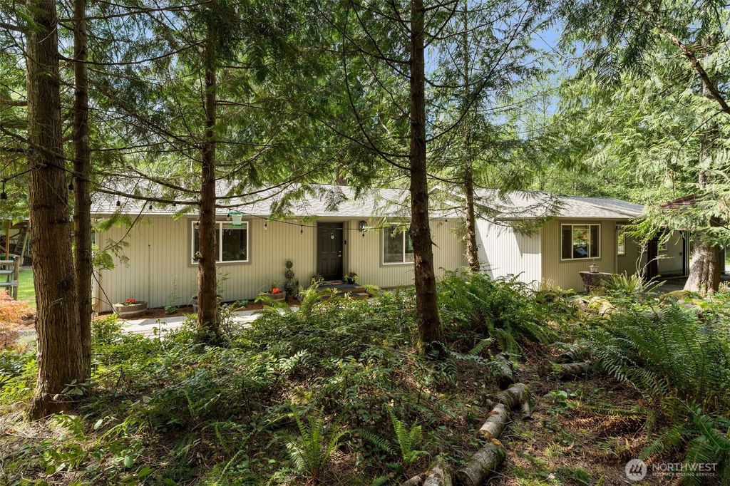 Photo of 26911 312th Avenue SE, Ravensdale, WA 98051 (MLS # 2370667)