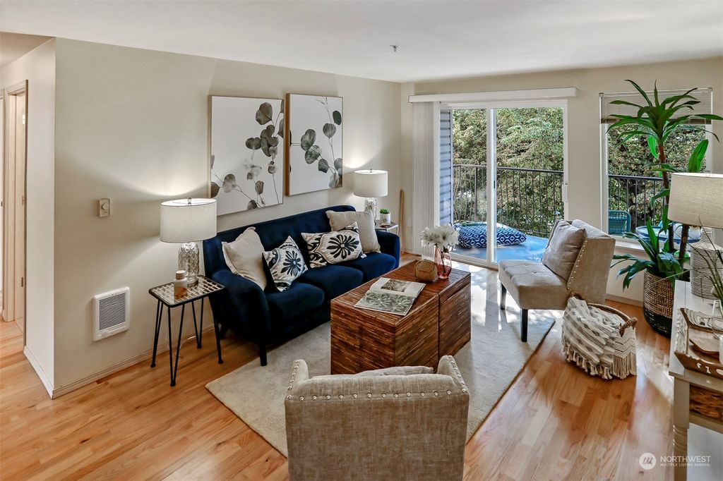Photo of 12050 15th Avenue NE #301, Seattle, WA 98125 (MLS # 2153823)