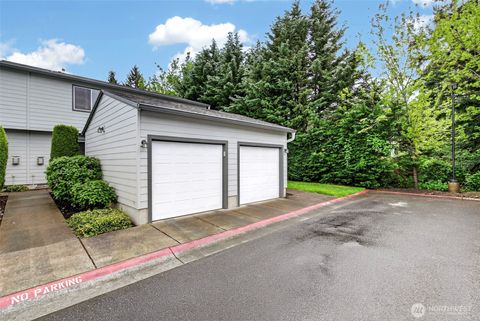 Photo of 4000 NE 109th Avenue #V118, Vancouver, WA 98682 (MLS # 2512829)