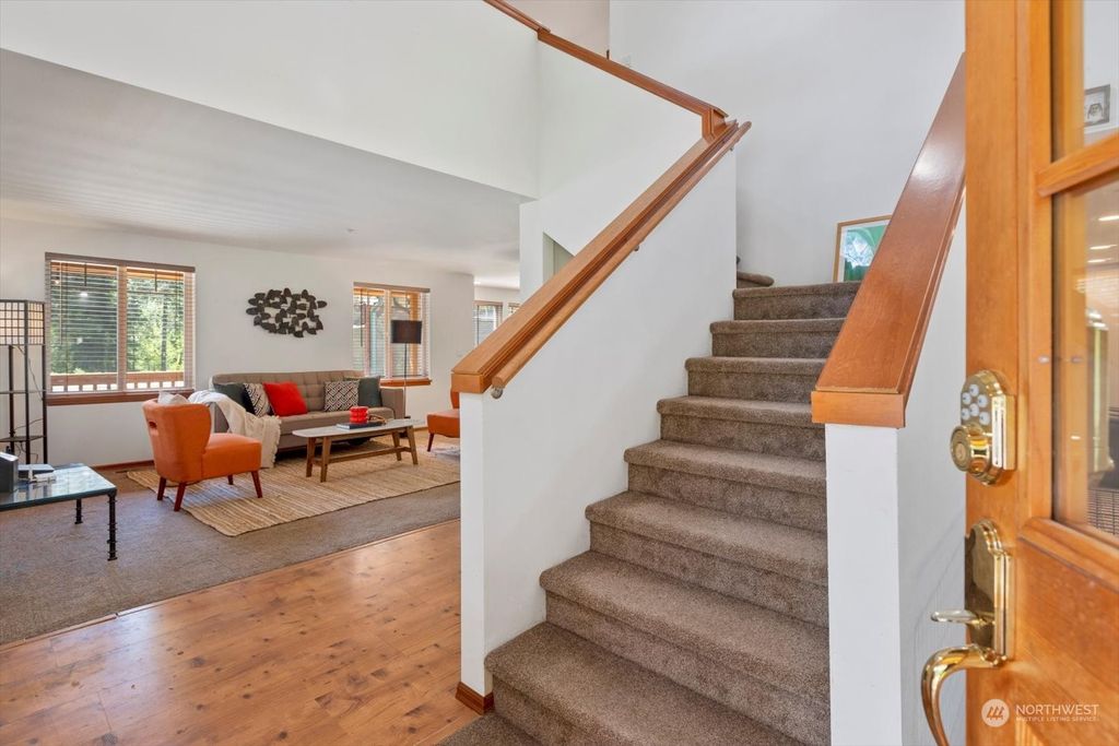 Photo of 21908 293rd Avenue S, Maple Valley, WA 98038 (MLS # 2033725)