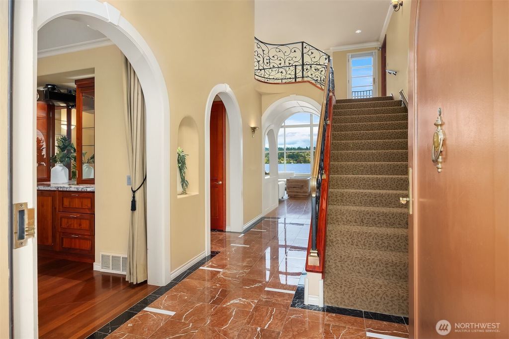 Photo of 4701 NE Shore Place, Lake Forest Park, WA 98155 (MLS # 2443530)