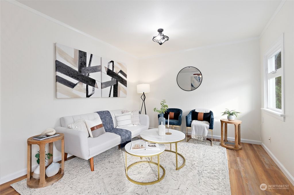 Photo of 2606 Walnut Street, Everett, WA 98201 (MLS # 2174826)