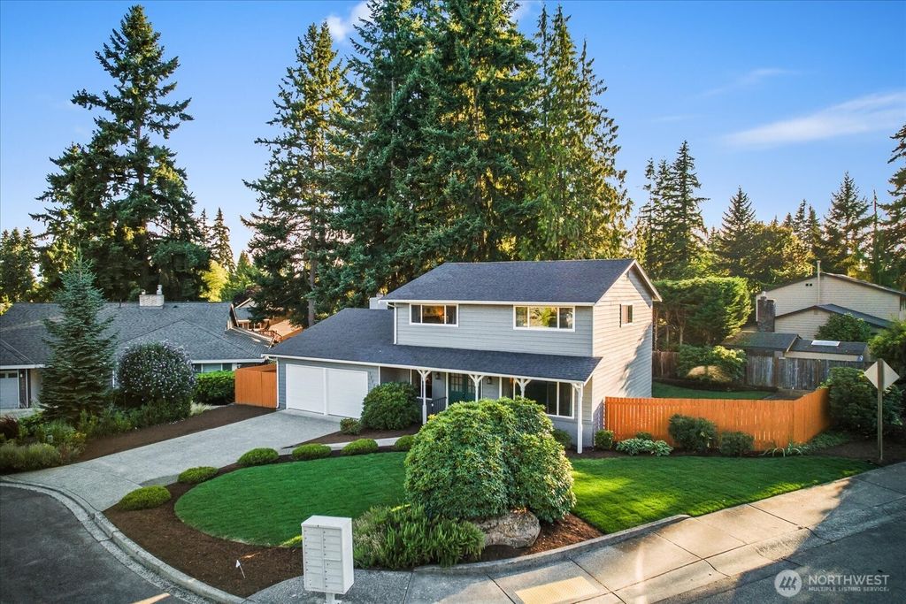Photo of 12221 NE 140th Street, Kirkland, WA 98034 (MLS # 2420892)