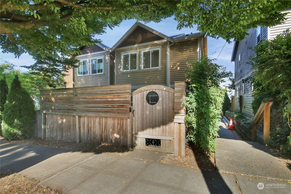 Photo of 9432 35th Avenue SW #B, Seattle, WA 98126 (MLS # 2148236)