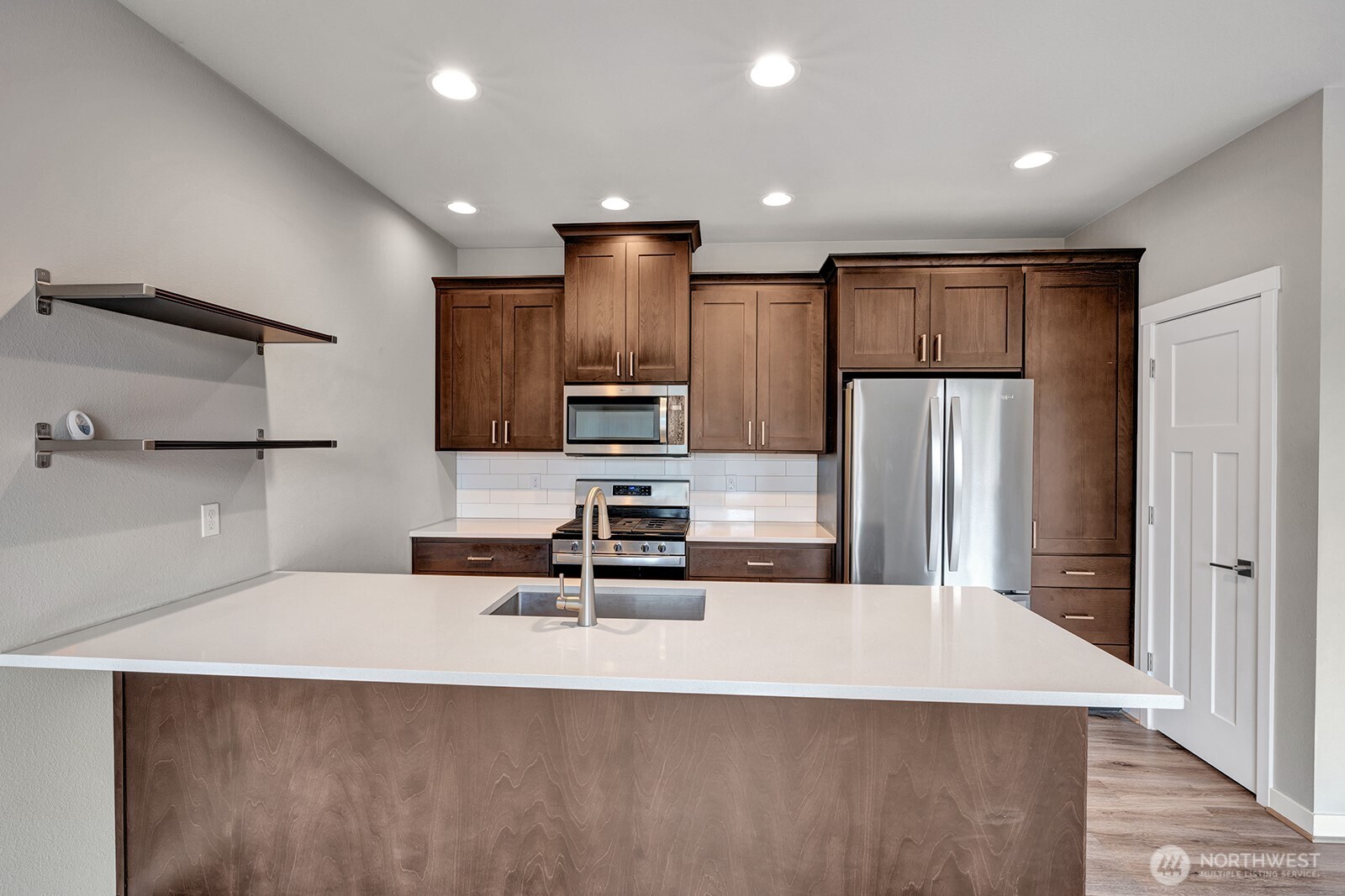 3144 Ponderosa Street NE A & B
