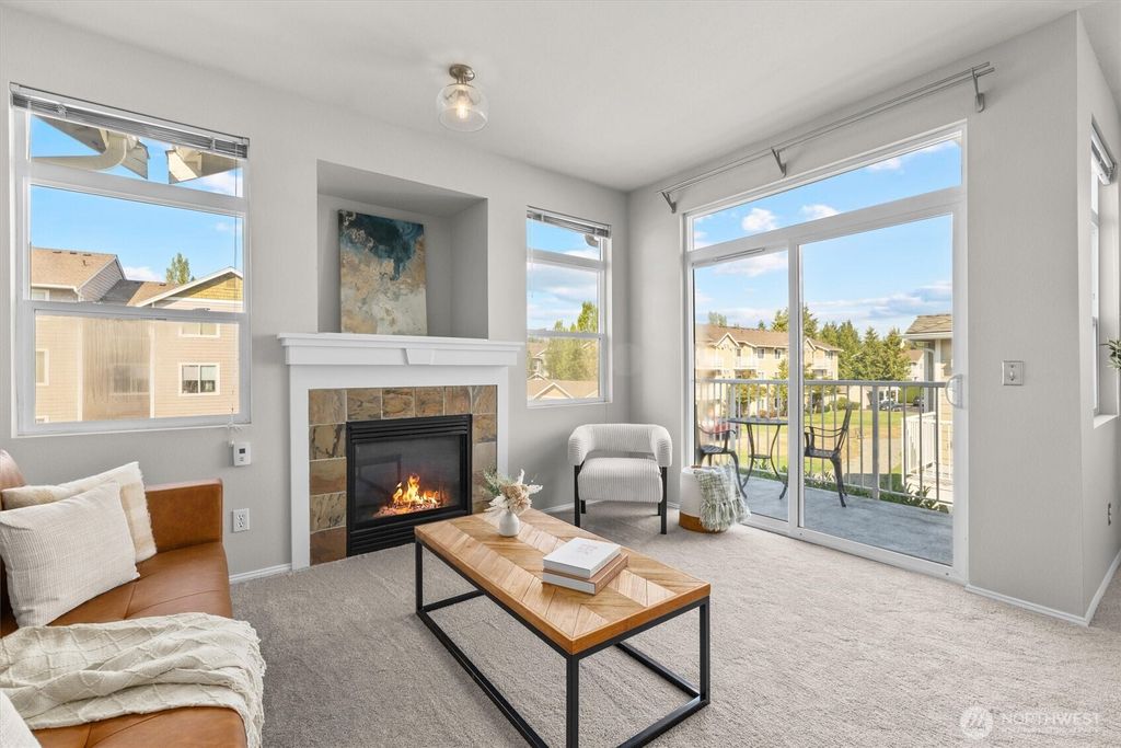 Photo of 573 241st Lane SE #4, Sammamish, WA 98074 (MLS # 2426484)