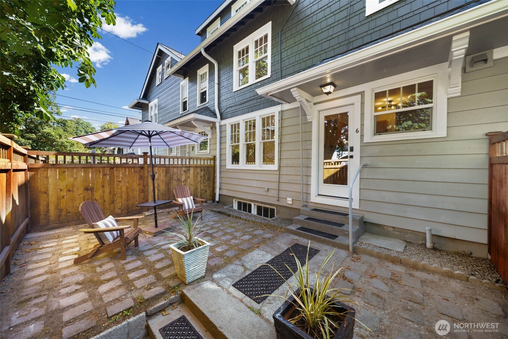 1617 Division Ave 6