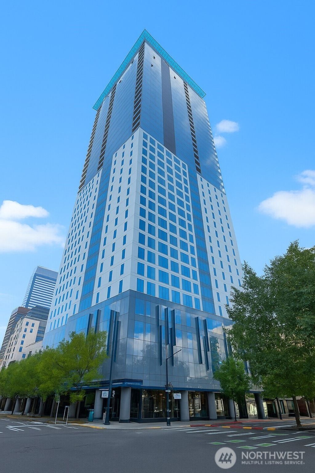 Photo of 737 Olive Way #2908, Seattle, WA 98101 (MLS # 2509364)