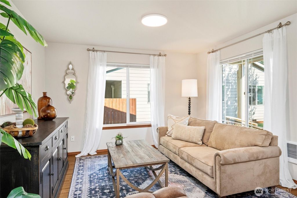 Photo of 449 Oak Hill Lane, Burlington, WA 98233 (MLS # 2433116)