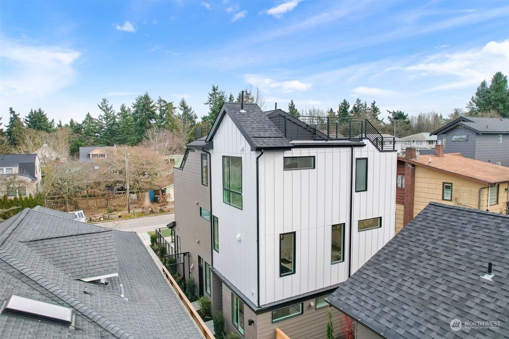 Photo of 2629 41st Avenue SW #B, Seattle, WA 98116 (MLS # 2201950)
