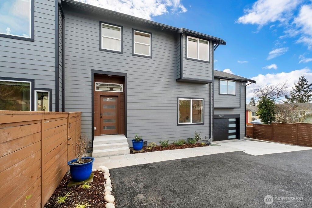 Photo of 4837 S Holly Street, Seattle, WA 98118 (MLS # 2489125)