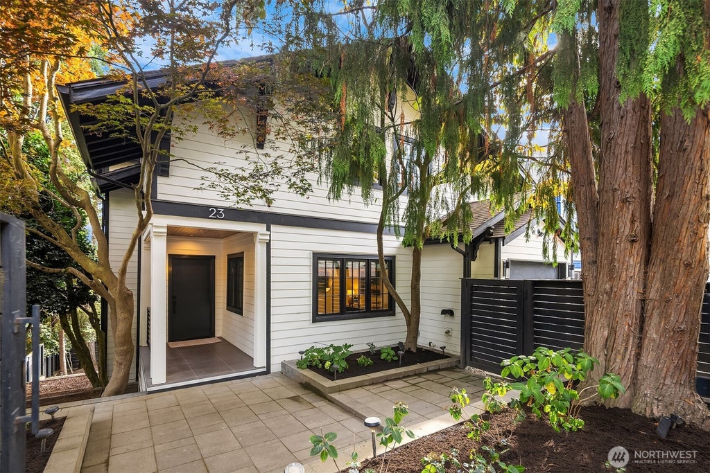 Photo of 23 Prospect Street, Seattle, WA 98109 (MLS # 2579111)