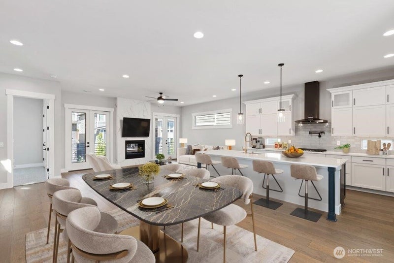 7544 S 129th Place