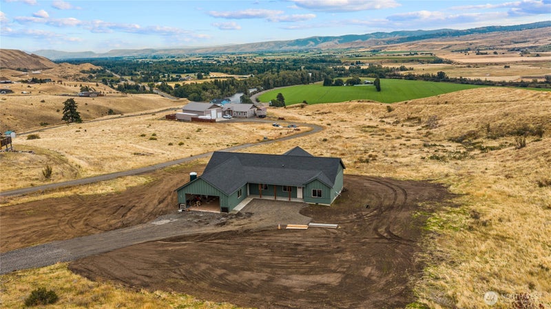 1921 Deer Valley Drive