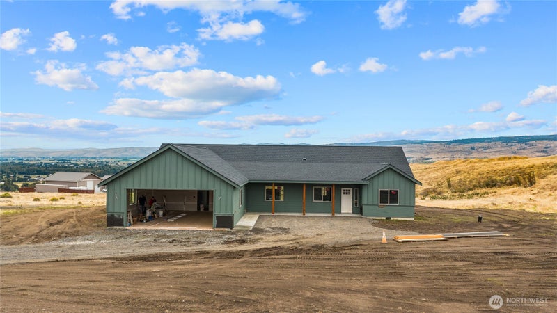 1921 Deer Valley Drive