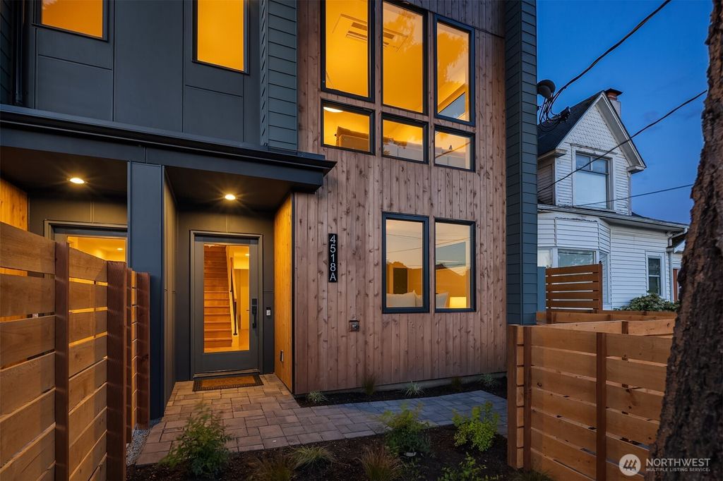 Photo of 4518 Corliss Avenue N #A, Seattle, WA 98103 (MLS # 2372217)