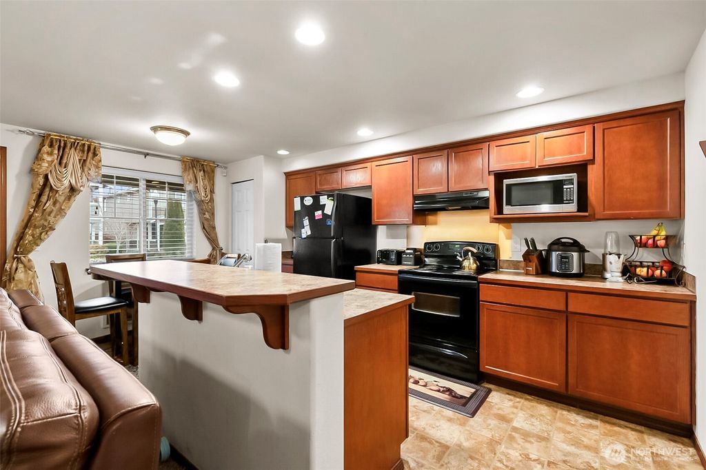 Photo of 4824 148th Street NE, Marysville, WA 98271 (MLS # 2338199)
