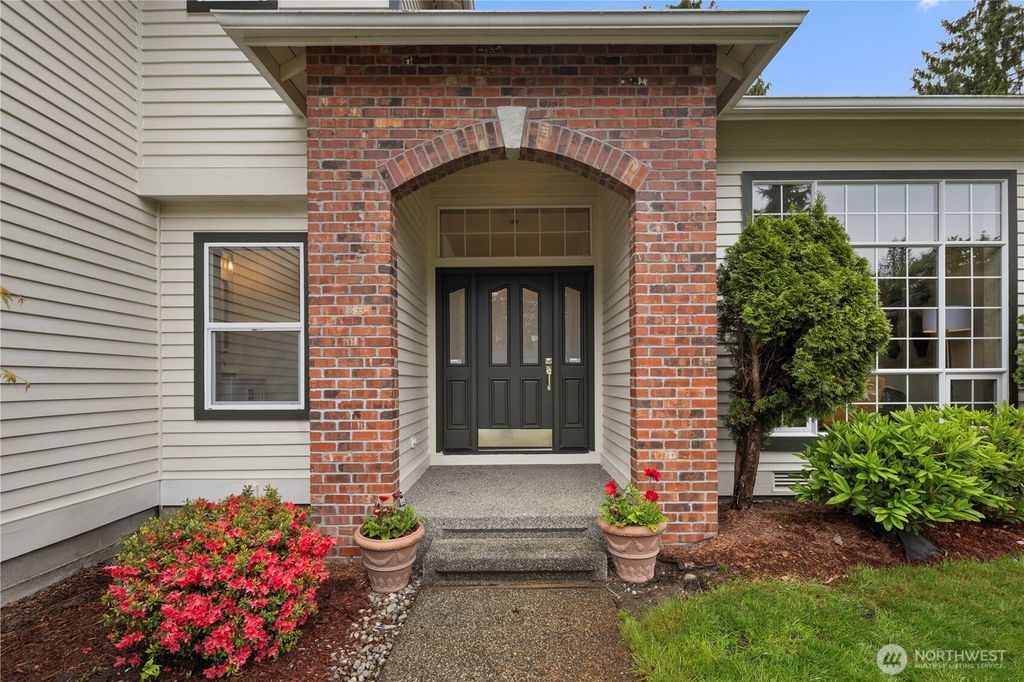 Photo of 6032 147th Place SE, Everett, WA 98208 (MLS # 2375511)