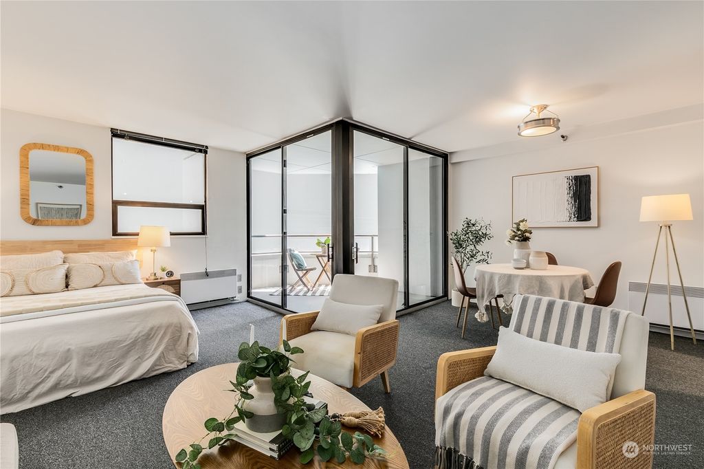 Photo of 2621 2nd Avenue #307, Seattle, WA 98121 (MLS # 2305340)