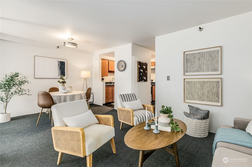 Photo of 2621 2nd Avenue #307, Seattle, WA 98121 (MLS # 2305340)