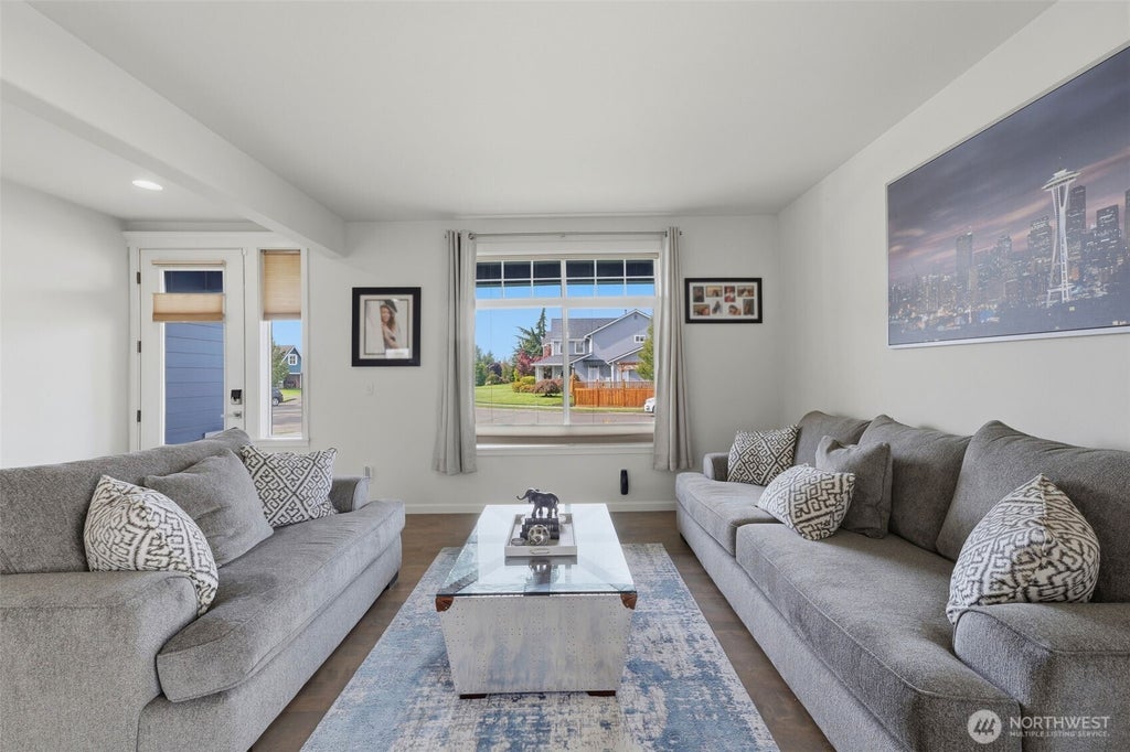 Photo of 3214 Phillips Avenue, Enumclaw, WA 98022 (MLS # 2593742)