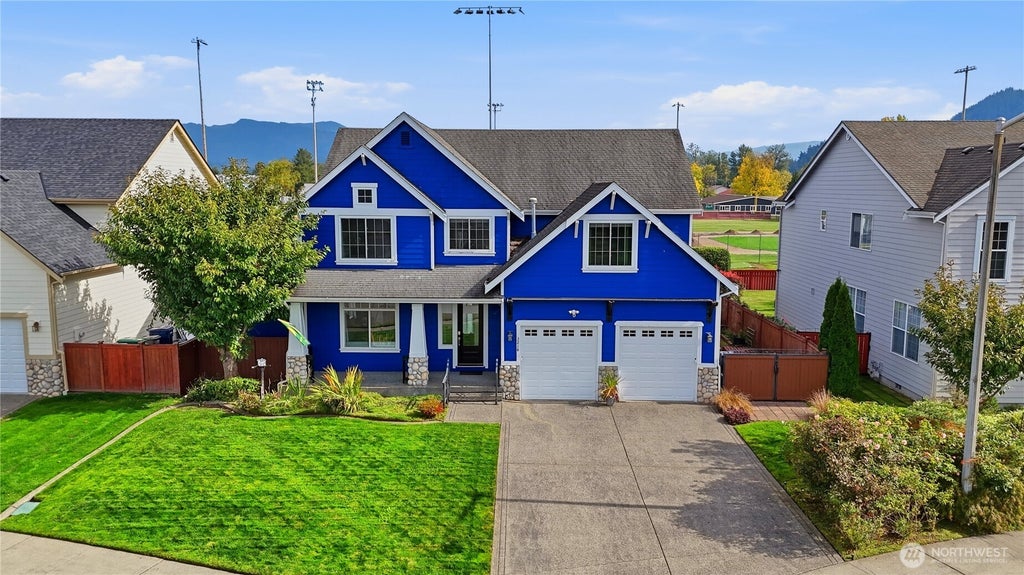 Photo of 3214 Phillips Avenue, Enumclaw, WA 98022 (MLS # 2593742)