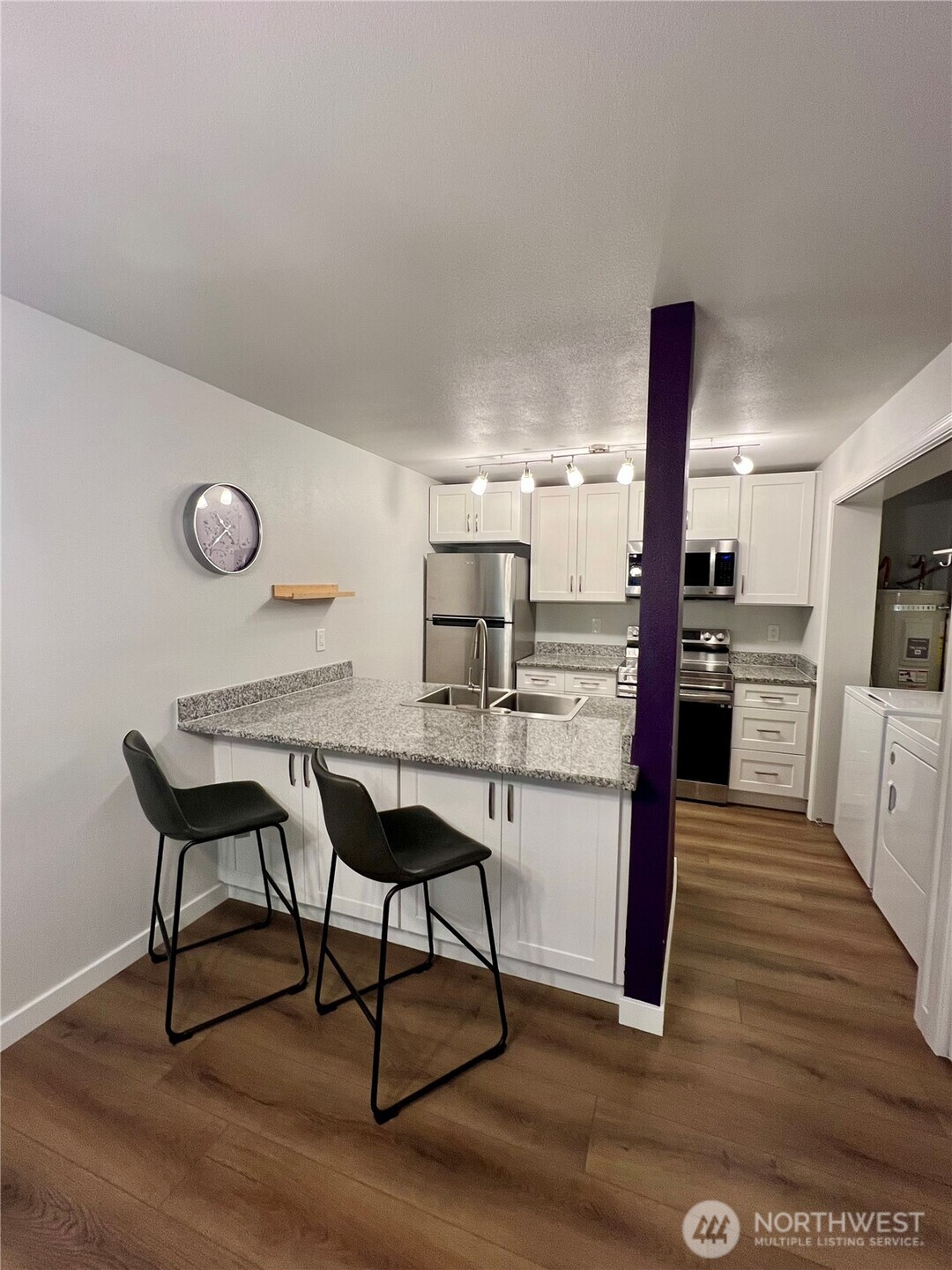 526 S 323rd Place 11F