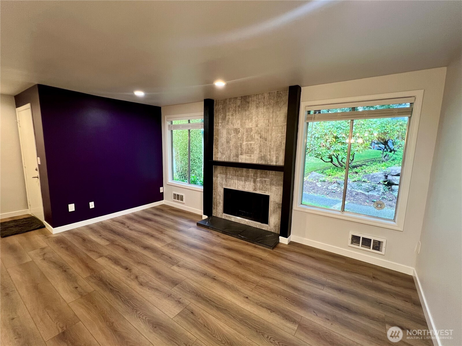 526 S 323rd Place 11F