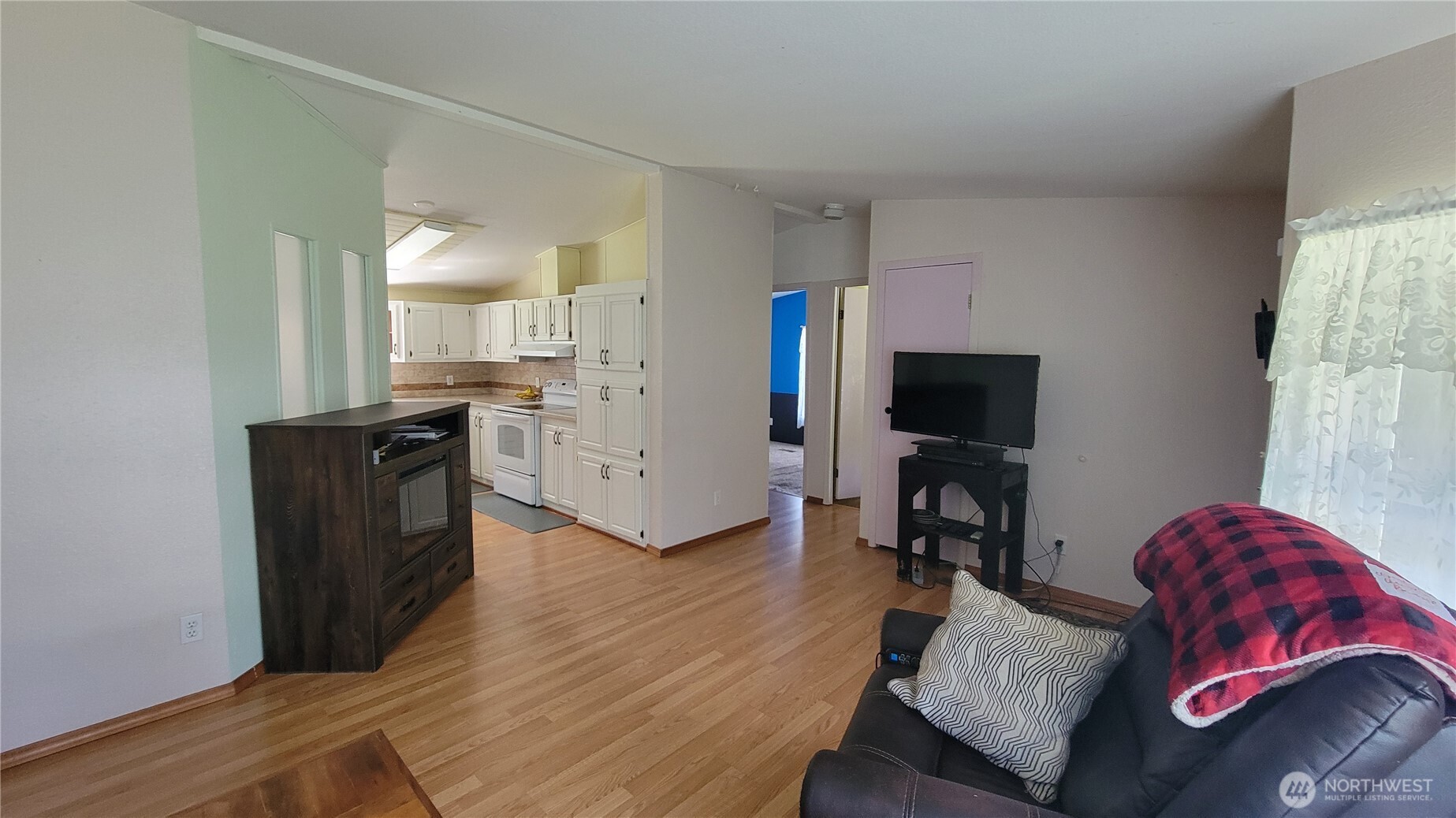 151 W Nikula Road