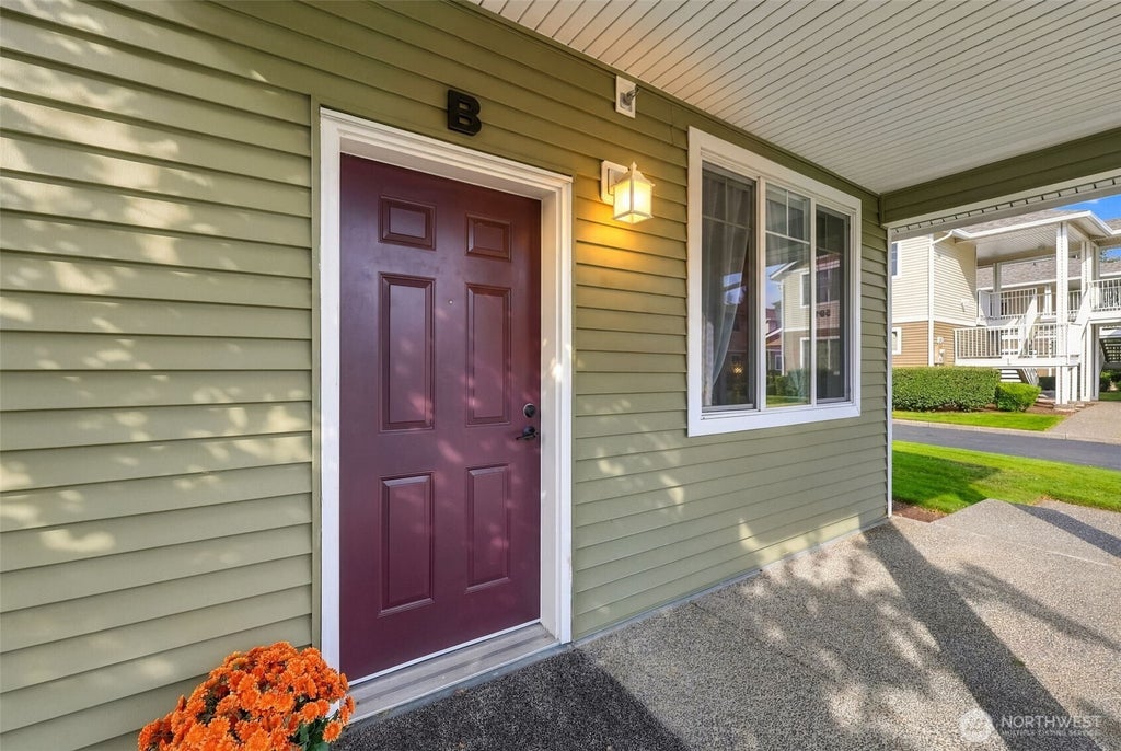 Photo of 1119 59th Street SE #B2, Auburn, WA 98092 (MLS # 2592289)