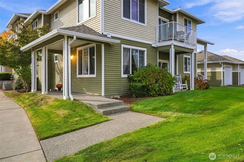 Photo of 1119 59th Street SE #B2, Auburn, WA 98092 (MLS # 2592289)