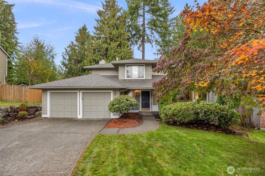 Photo of 23424 NE 28th Place, Sammamish, WA 98074 (MLS # 2446956)